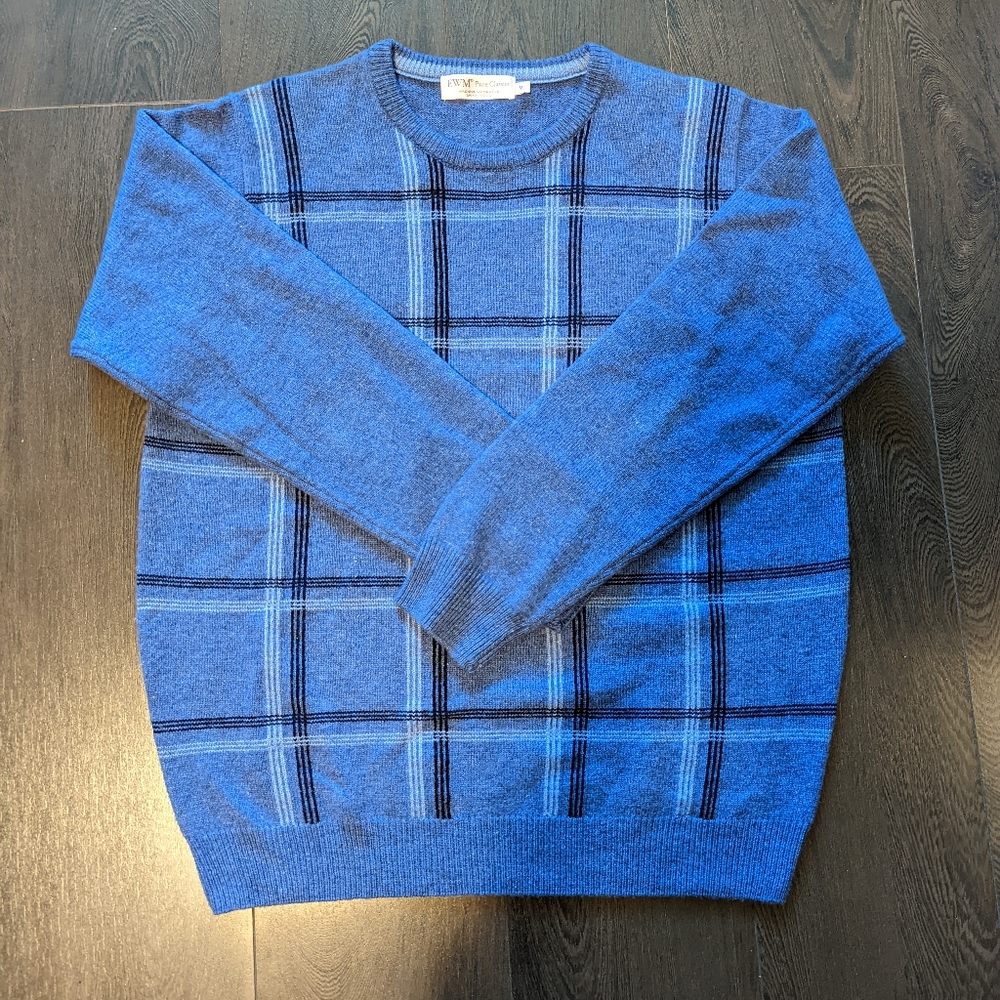 EUC 100% Lambswool Men's sweater